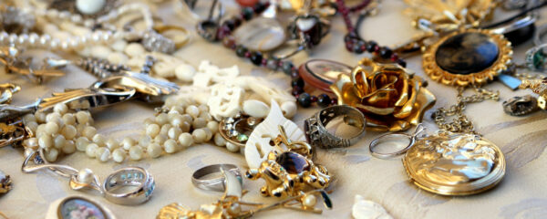 bijoux d'occasion